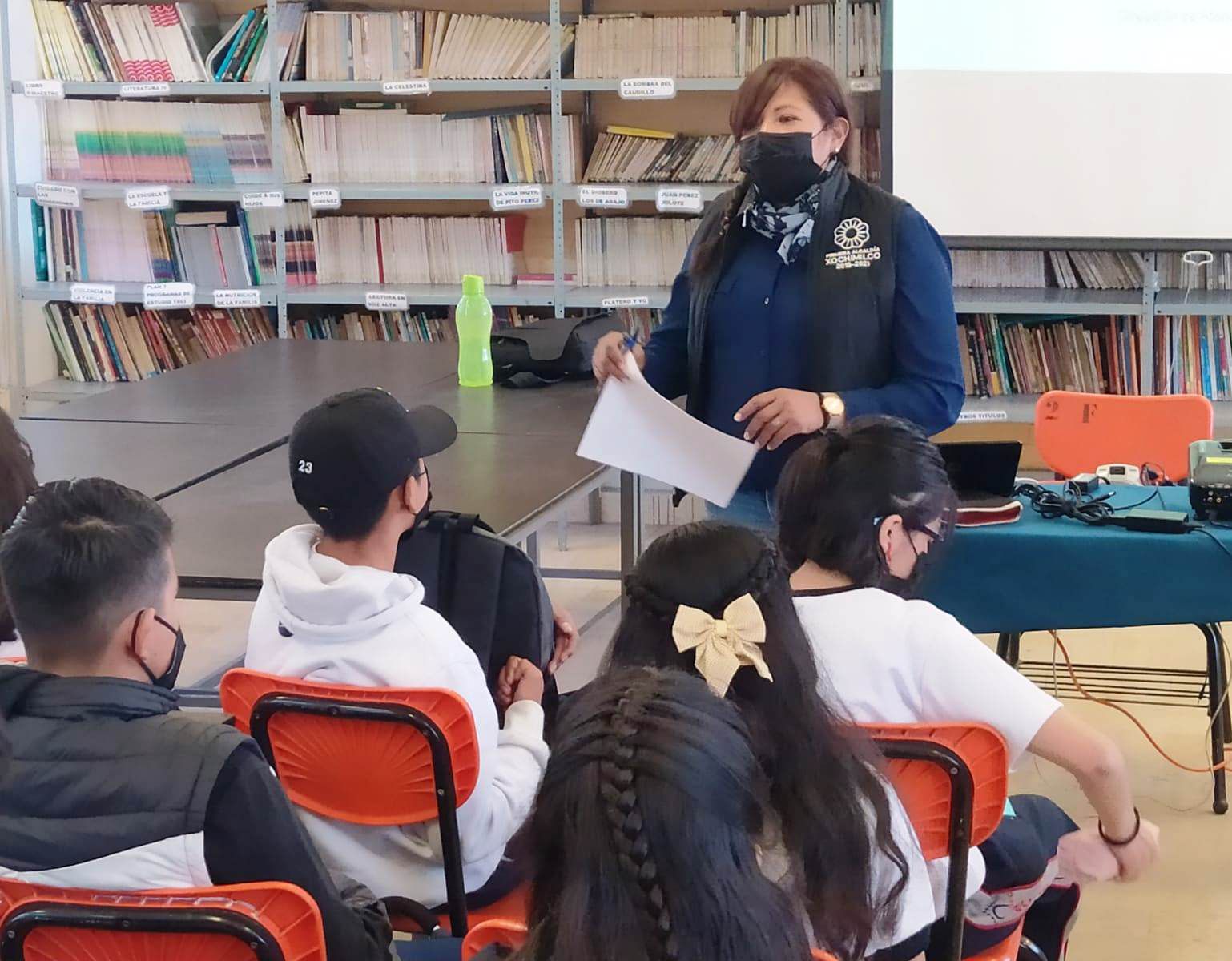 Imparten en Xochimilco talleres para uso de Ley Olimpia