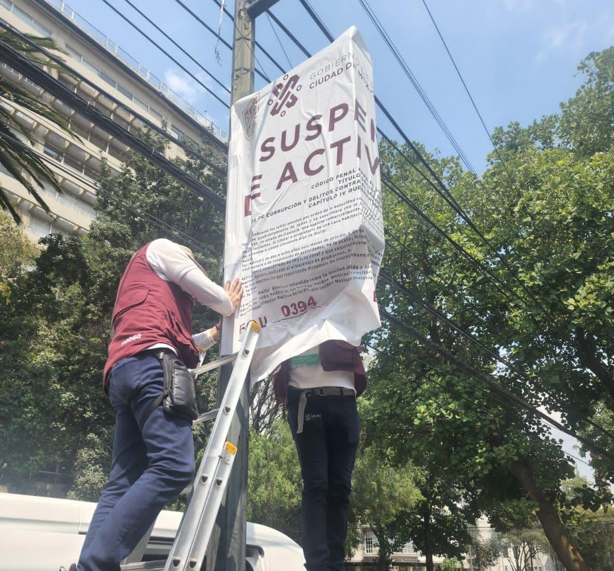 Le caen a Tabe y le quitan el negocio