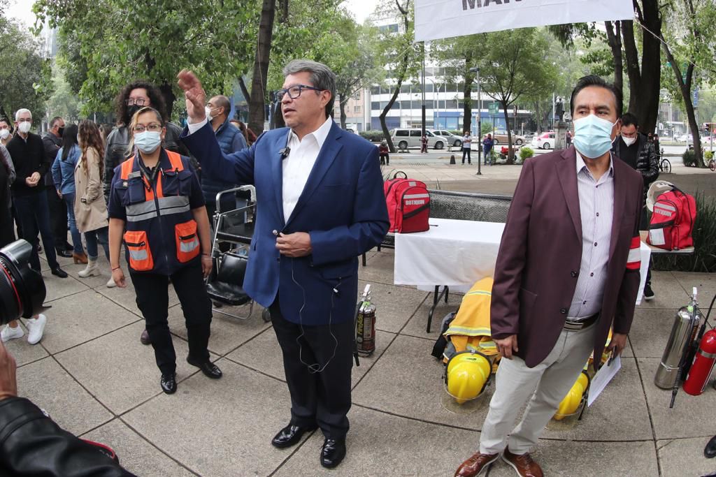 Monreal se abstiene de participar en proceso interno de Morena; acusa irregularidades