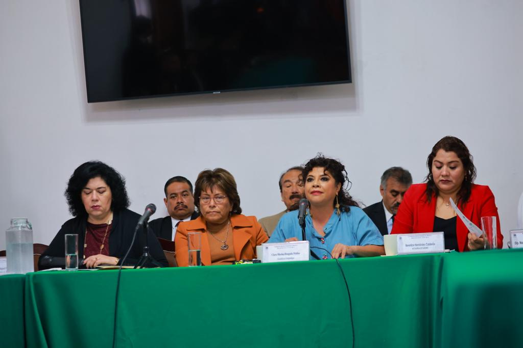 Morena promete abasto de agua en la capital