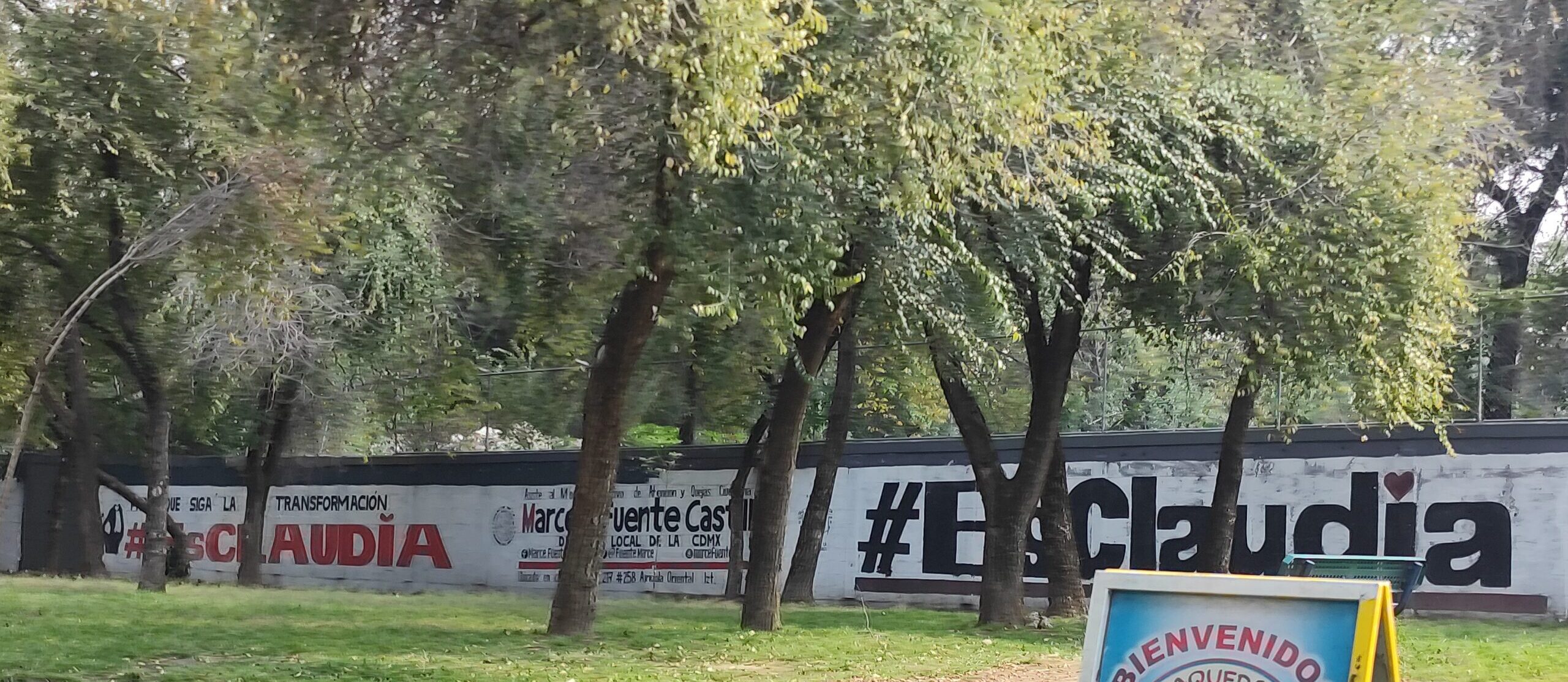 ¡Los Ojos de la Capital!