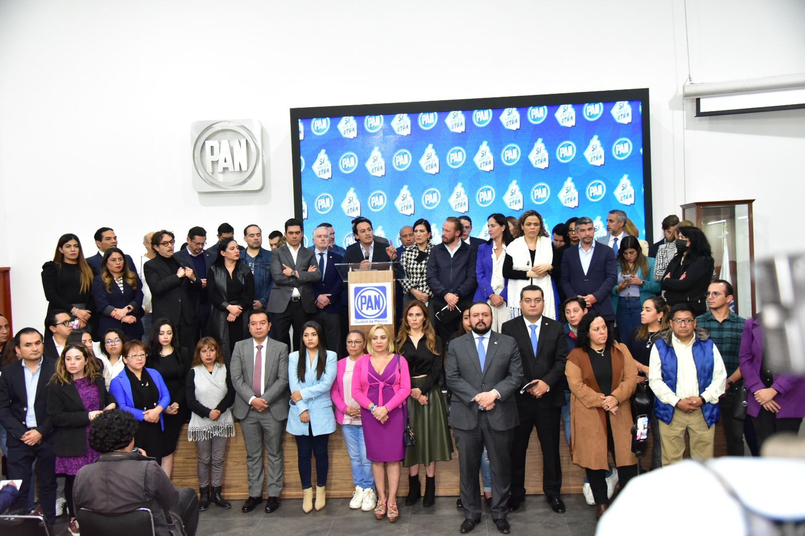 Panistas acusan a Sheinbaum de represión y persecución política