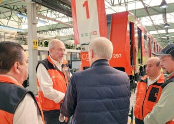 Guillermo Calderón no transparenta información sobre el Metro