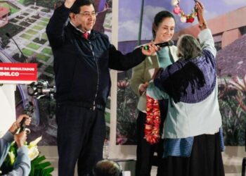 José Carlos Acosta recibe a la Jefa de Gobierno en Xochimilco