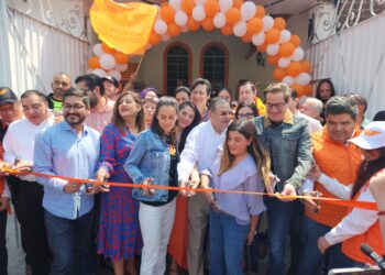 Héctor Hugo Hernández abre ‘Casa Naranja’, en Tlalpan