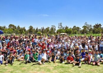 Tláhuac inaugura escuela de futbol para niñas, niños y jóvenes