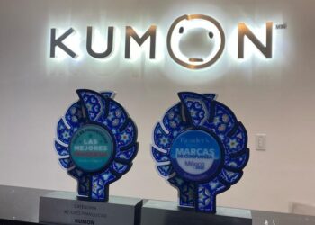 Premian y reconocen a Kumon como marca lider