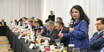 Margarita Saldaña llama a revisar el Plan Integral de Desarrollo