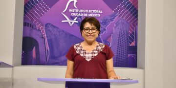 Aníbal Cañez hace el ridículo en debate por la diputación local en Iztapalapa