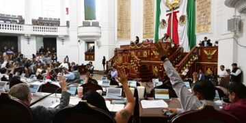 Exigen diputados a la oposición detener "guerra sucia"
