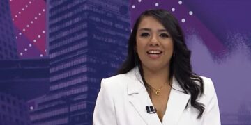 Contundente y segura, Erika Rosales gana el debate por el Distrito 25
