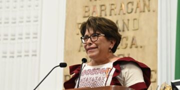 Martha Avila, comprometida con iztapalapenses durante la campaña