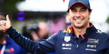 Checo Pérez, dos años mas con Red Bull