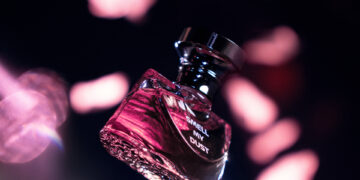 ¿Te imaginas un perfume con olor a llantas y flor de cerezo?