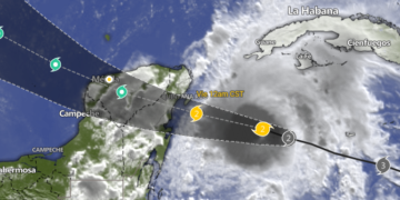 ‘Beryl’ mantiene desplazamiento hacia la Península de Yucatán, como huracán categoría dos
