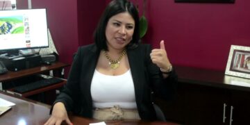 ¡Los Ojos de la Capital!