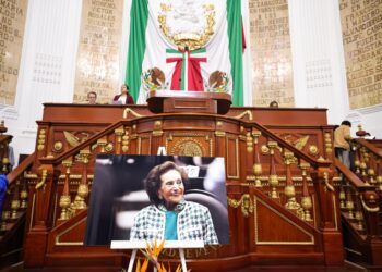 Congreso CDMX rinde homenaje a la maestra Ifigenia Martínez