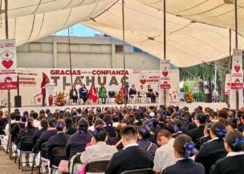 Tláhuac inicia Ciclo de la Escuela de Enfermería con miles de alumnas