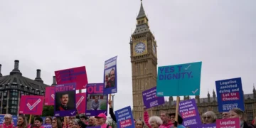 Avanza en Reino Unido proyecto de ley sobre muerte asistida