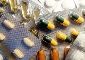 Automedicación provocó «súper-bacterias» inmunes a medicinas