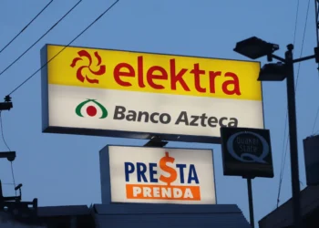 Se desploman 71% las acciones de Elektra: ¿qué está pasando?