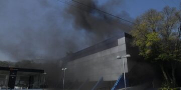 Mueren cuatro trabajadores de la alcaldía Benito Juárez por un incendio en el estacionamiento