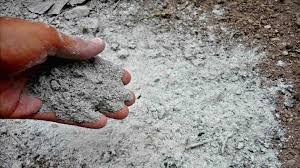 Caída de ceniza del Popocatépetl afecta municipios en Puebla