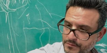 Hallan sin vida al escritor mexicano Julio Trujillo en el Reino Unido