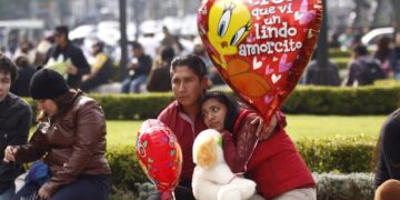 Día del Amor y la Amistad dejará derrama de 2 mil mdp a la CDMX