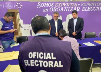 Entrega Congreso CDMX a IECM listado de candidaturas para elección del Poder Judicial