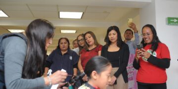 Llaman a transformar la vida de mujeres y niñas con el «Trenzatón»