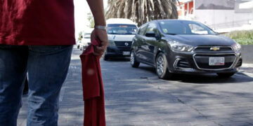 Van contra franeleros