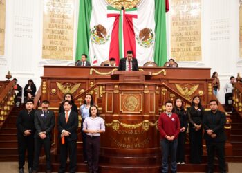 Jóvenes exigen freno a mototaxis irregulares en Iztapalapa: omisión oficial agrava la inseguridad vial