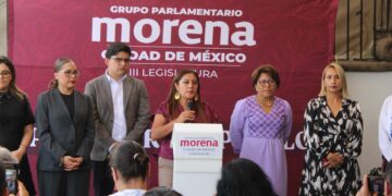 Morena presume vanguardia, pero CDMX aún sin sistema de cuidados operativo