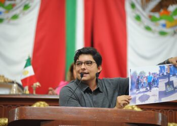 Congreso exige fin al desinterés por baches