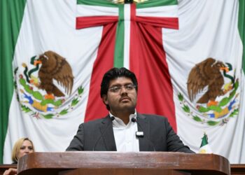 Diputados maquillan errores en dictamen ya aprobado