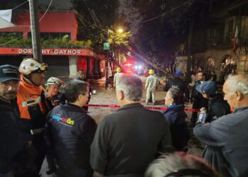 Copilco bajo agua y zonas sin luz tras tormenta en Coyoacán