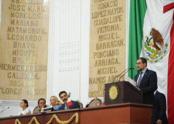 Más protocolo que contenido, Cravioto entrega «Informe» de Brugada