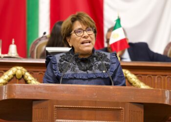 Proponen garantizar acceso universal a cuidados en CDMX