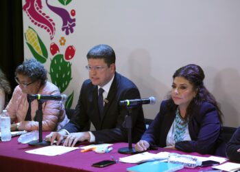 Autoridades admiten vacío regulatorio en transporte de sustancias peligrosas