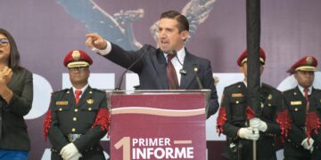 ¡Los Ojos de la Capital!