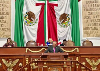 Lengua de señas avanza en papel pero no en las aulas