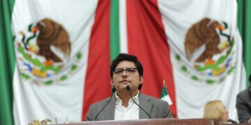 Van contra opacidad en Unidades Habitacionales