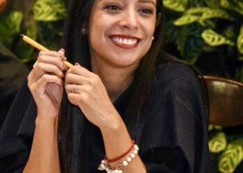 ¡Los Ojos de la Capital!