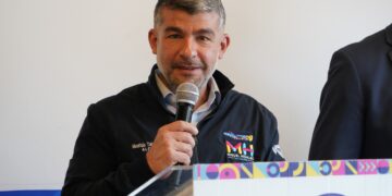 ¡Los Ojos de la Capital!